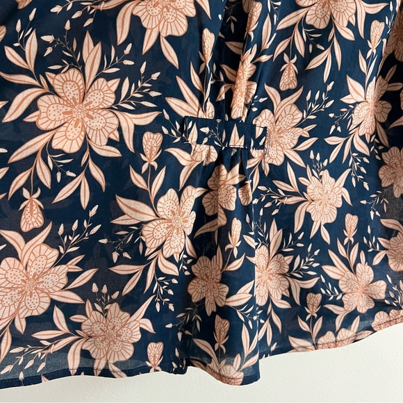 Trovata Birds of Paradise Gemma Blouse in Paloma - Picture 14 of 16